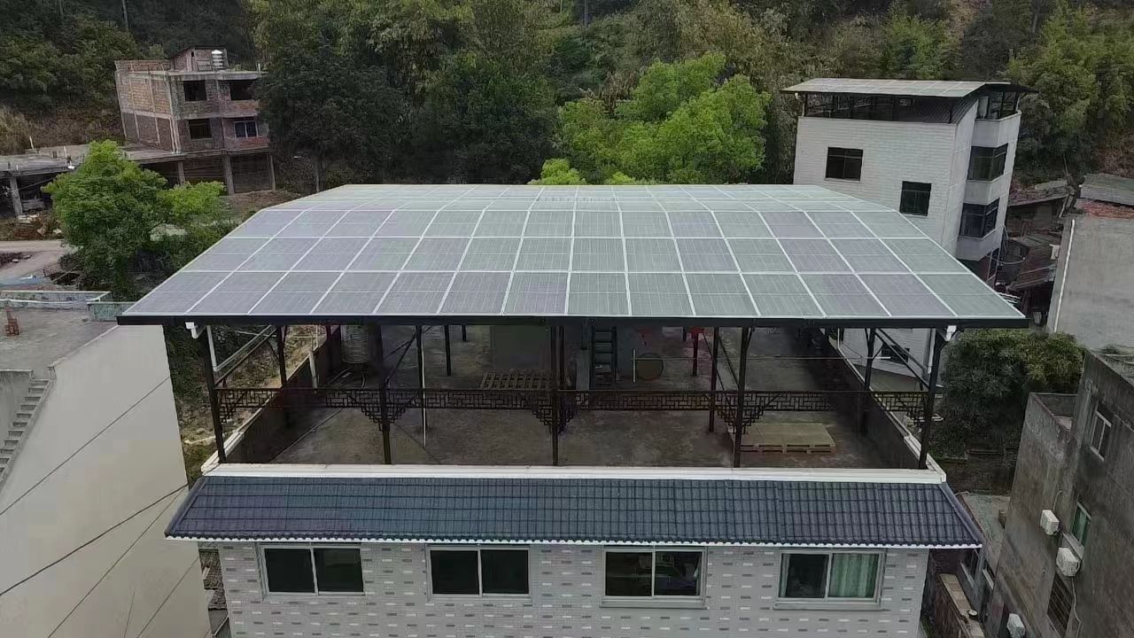 泰安15kw+10kwh自建别墅家庭光伏储能系统